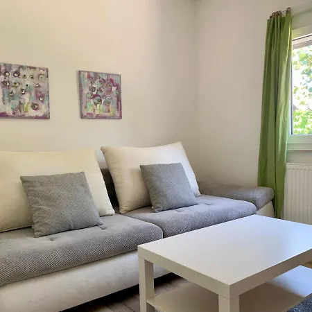 Casa de hóspedes Peachy House Bezigrad 3*