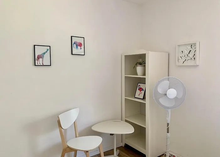 Peachy House Bezigrad Guest house