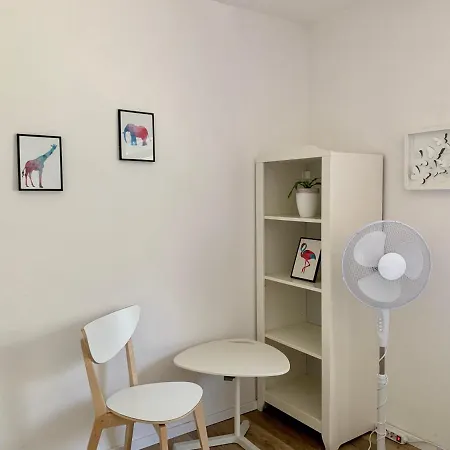 Peachy House Bezigrad Affittacamere