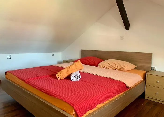 Peachy House Bezigrad